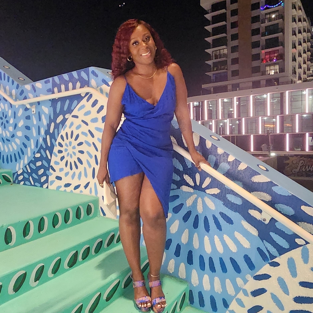 🛍3/$50 Cushnie Royal Blue Dress